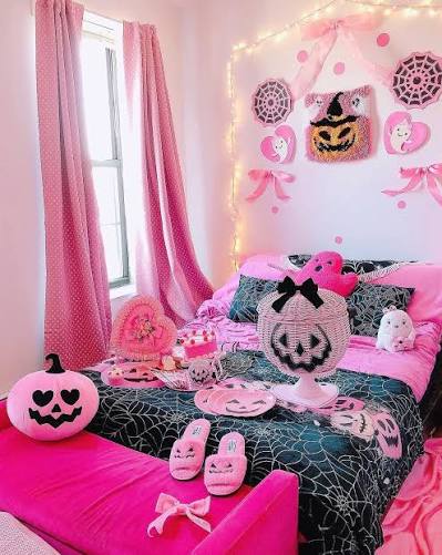 28 Shockingly Brilliant Pink Halloween Decor Ideas That Put Basic ...