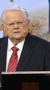 Patrick Pyles's Instagram, Twitter & Facebook