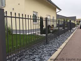 Zaune Galerie Schmiedezaune Und Metallzaune Aus Polen Mk Zaune Metallzaun Zaun Vorgarten Zaun