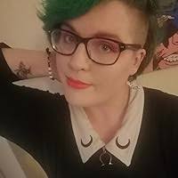 Tricky Girls (Girls of Hazelhurst #1) by Holly Thorne