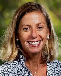 Sarah Tasker's Instagram, Twitter & Facebook