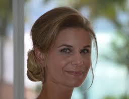 Profile for B does hair