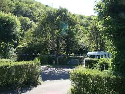 Le camping propose de nombreuses activités sportives: Camping Municipal La Riviere Kleiner Camping In Saint Hippolyte Aveyron Frankreich