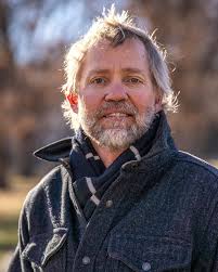 Striking the perfect balance between academic work, personal life,  relationships and health is daunting. For Outstanding Graduate Eric Benson,  it was one of his greatest accomplishments as a graduate student. 🎓 🐏