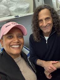 Flying out of Hong Kong and @kennyg is