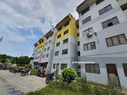 Situated near the airport, this hotel is 1.1 mi (1.7 km) from nam thean tong temple and 3.1 mi (4.9 km) from kek lok tong. Rumah Pangsa Batu Berendam Corner Lot Flat 2 Bedrooms For Sale In Bukit Baru Melaka Iproperty Com My