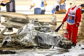 Sí, te estamos haciendo seo negativo (100% gratis y efectivo) Grosjean Sobrevive A Un Accidente Fortisimo En Barein Gracias Al Halo Soymotor Com