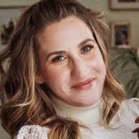 Stacie Hudson's Instagram, Twitter & Facebook