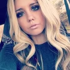 Katie Lockman's Instagram, Twitter & Facebook