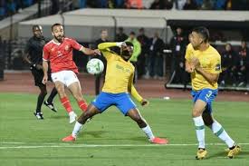 في السنوات الأخيرة أن يجد لنفسه مكانا في نصف النهائي بعد أن تخطى عقبة كبيرة للغاية في الدور ربع النهائي والتفوق على ماميلودي صن داونز الجنوب إفريقي بهدفي طاهر محمد طاهر وصلاح محسن في الذهاب، وتعادل. Ø§Ù„ÙˆØ·Ù† Ø³Ø¨ÙˆØ±Øª Ø§Ù„Ø£Ù‡Ù„ÙŠ ÙˆØµÙ† Ø¯Ø§ÙˆÙ†Ø² Ø§Ù„Ø£Ø­Ù…Ø± ÙŠØªÙ‚Ø¯Ù… Ø¨Ø£Ù‚Ø¯Ø§Ù… Ø·Ø§Ù‡Ø± Ù…Ø­Ù…Ø¯ Ø·Ø§Ù‡Ø± ÙÙŠ Ø´ÙˆØ· Ø£ÙˆÙ„ Ù…Ø«ÙŠØ±