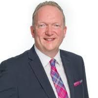 Michael Escher's Instagram, Twitter & Facebook