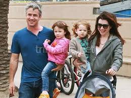 Ses parents sont franco catulle et emi cesaroni. Tharita Cesaroni Biografia Idade Patrimonio Liquido Salario Marido Filhos Altura Biografia