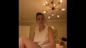 Selena gomez on the set of murders in the building in nyc. Selena Gomez Instagram Live 23 03 2020 Hd Youtube