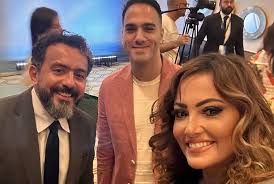 Bushra takes action to respond to divorce rumors