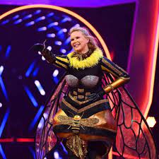 The fourth season of the american television series the masked singer premiered on fox on september 23, 2020, following a sneak peek episode that aired on september 13, and concluded on december 16, 2020. The Masked Singer Spitzenstart Fur Tv Show Mit Kostumen Aus Muhldorf Bayern