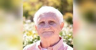 Dean Pitts's Instagram, Twitter & Facebook