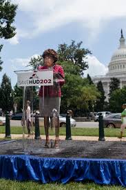 Representative for california's 35th congressional district, and previously the 29th district, serving since 1991. Auntie Maxine Waters Goes After Trump And Goes Viral The New York Times