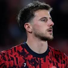 Evan Farr's Instagram, Twitter & Facebook