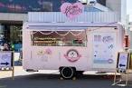 Cupcake food truck