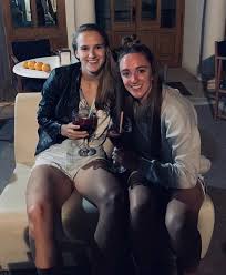 Pin By L M On Vivianne Miedema Lisa Evans Womens Soccer Womens Football