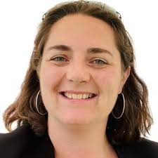 Nadia Hamidi sur LinkedIn : Ouverture des inscriptions rentrée 2025. Peu de  places disponibles 😊