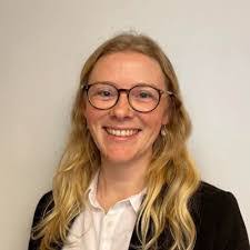 Grace Collett's Instagram, Twitter & Facebook