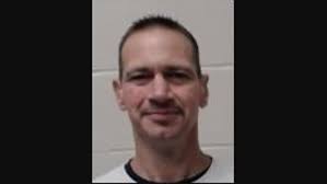 WANTED: 44-year-old inmate walks away from work crew in Salem