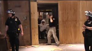 A walk through herald square with nyc summer street sounds. Macy S Herald Square Looted As Curfew Fails To Stop Protesters From Damaging Store Fox News