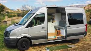 Doddy melanjutkan, untuk masalah desain campervan miliknya ia kerjakan secara mandiri. A Modern Take On The Classic Vw Kombi Made For Full Time Vanlife Youtube
