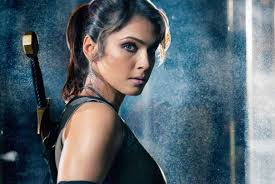  Isha Koppikar Shared Her Video Of Doing Mountain Climbing