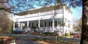 The closest myrtle beach airport is placed in 2.4 km from the hotel. Sea Horn Motel Myrtle Beach South Carolina