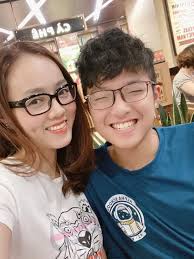 Tin đồn nghệ sĩ công lý lấy vợ lần 4 với bạn gái ngọc hà kém 15 tuổi đã được quản lý lên tiếng làm rõ, lệ quyên có ngay bình luận gây chú ý. Con Trai Chung Cá»§a Cong Ly Va Vá»£ CÅ© Tháº£o Van Ä'a La Há»c Sinh Cáº¥p 3 Báº£ng Ä'iá»ƒm Khong Ä'áº¹p NhÆ°ng ThÆ°Æ¡ng Máº¹ Tháº¿ Nay Ä'ay