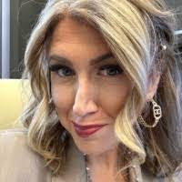 Kari Coolidge's Instagram, Twitter & Facebook