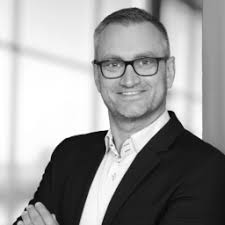 Mitarbeitende von Bauermeister Zerkleinerungstechnik GmbH