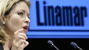 Western University Chancellor stays in role promising to rebuild trust  after travelling overseas