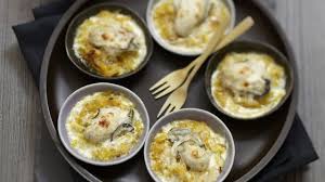 Recette D Huitres Gratinees Au Parmesan Recette Recette Huitre Huitre Gratinee Recette