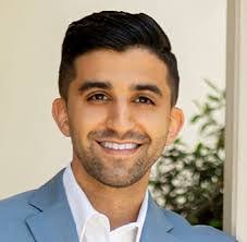 Kimberly Sigman's Instagram, Twitter & Facebook