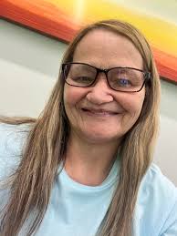 Can someone edit out cold sores and blemishes?