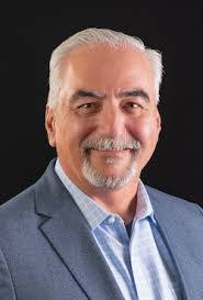 Ken Ely's Instagram, Twitter & Facebook