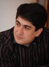 Facebook gives people the power to share and makes the world more open and connected. Cornel Botgros Se Va Cupla Cu O RoÈ™catÄƒ FocoasÄƒ