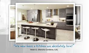 Real Life Customer Heidi G Loves Her Lowe S Kitchen Remodel Beautiful Kitchen Cabinets New Kitchen Cabinet Doors Kitchen Cabinets
