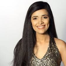 Franchesca Pena's Instagram, Twitter & Facebook