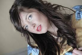 Samantha Merrell's Instagram, Twitter & Facebook