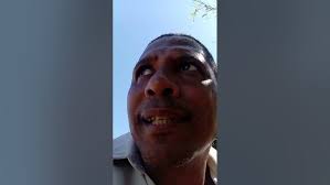 Daniel fiz saber o caso aos seus companheiros e pediu misericórdia ao Deus  dos céus