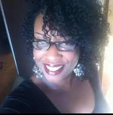 Kim Gresham's Instagram, Twitter & Facebook