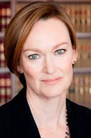 Judge paves way for Trans-Tasman court over broker collapse