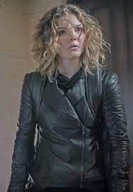 Pin By Viktor Aquino On Catwoman Fashion Jackets Leather Jacket