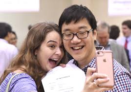 The program is very focused on science learning and research, and fosters a collaborative environment amongst all of the students within the program. Match Day 2017 By Specialty March 2017 Center Times Online Ut Southwestern Dallas Texas