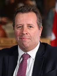 Tiffany Serviss's Instagram, Twitter & Facebook