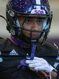 Cam Jones is impressively locking down corner for Holy Cross football